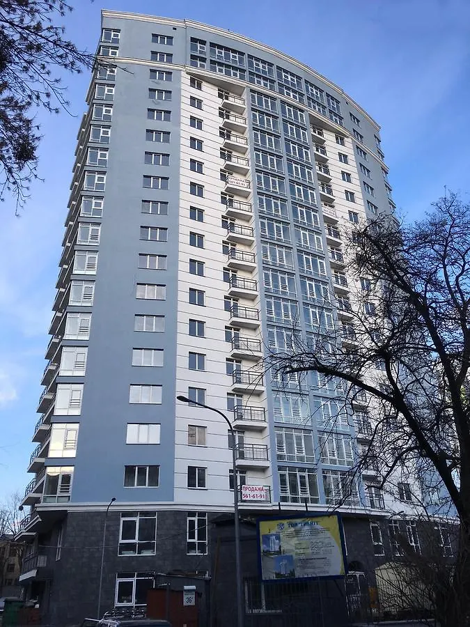 Apartment Near Lukyanovka Square Kyiv