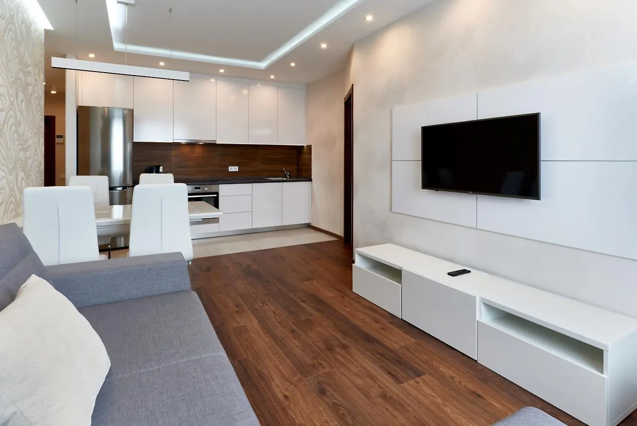 Apartment Near Lukyanovka Square كييف 0*,  أوكرانيا